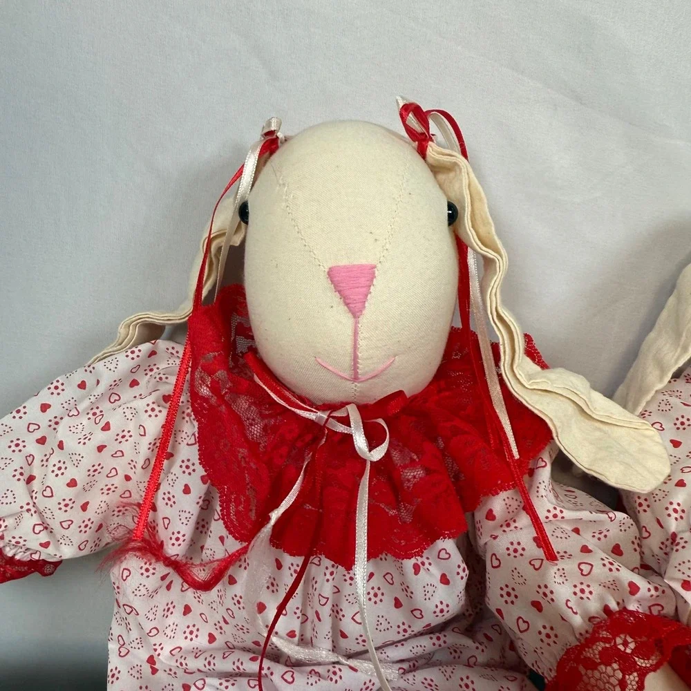 Vintage‎ Handmade Valentines Bunnies Rabbits Plush Stuffed Animal Decor 16